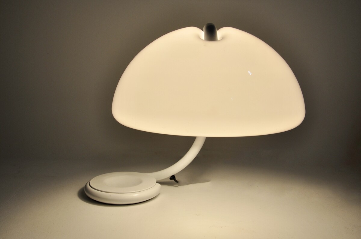 White Serpente Table Lamp by Elio Martinelli for Martinelli Luce, 1960s