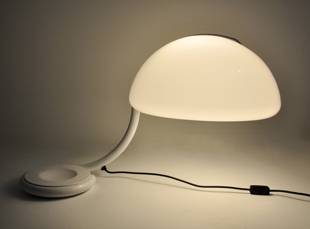 White Serpente Table Lamp by Elio Martinelli for Martinelli Luce, 1960s