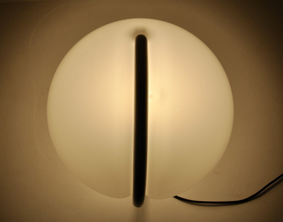 White Serpente Table Lamp by Elio Martinelli for Martinelli Luce, 1960s